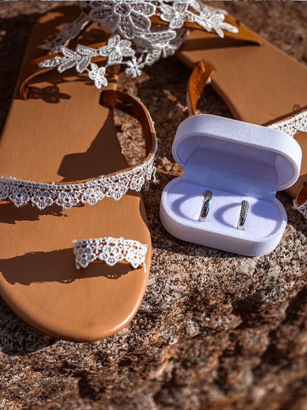 Svatební střevíčky a prstýnky